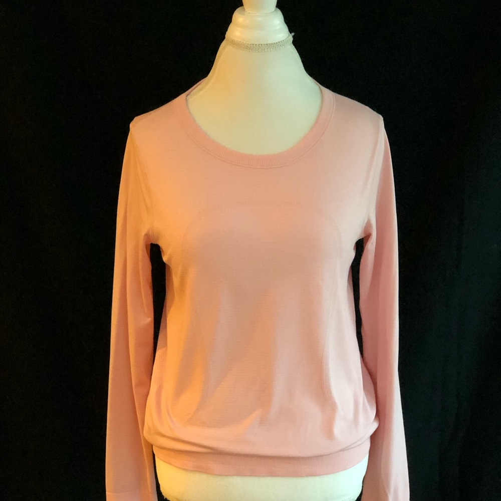 LULULEMON long sleeve